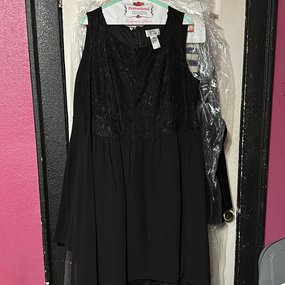 Black dress size 14w